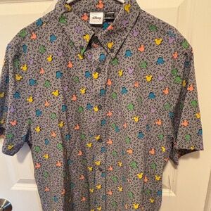 Mens Disney short sleeve button down Gray with colored Mickeys size XL  NWT